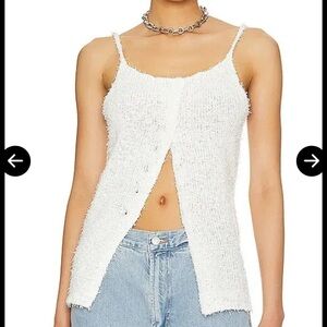 NWT
Mikayla Cami Sweater Top, button closure. Fuzzy knit fabric, size Medium